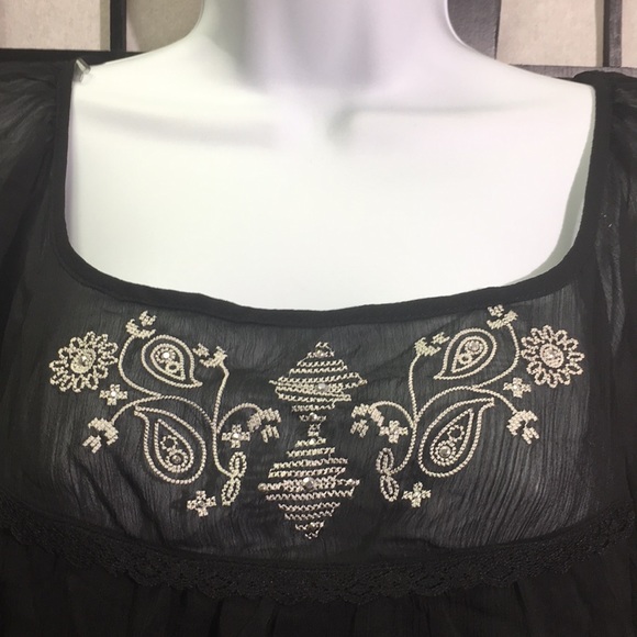 Speechless Top Sheer & Lace Top Size M - Picture 3 of 8